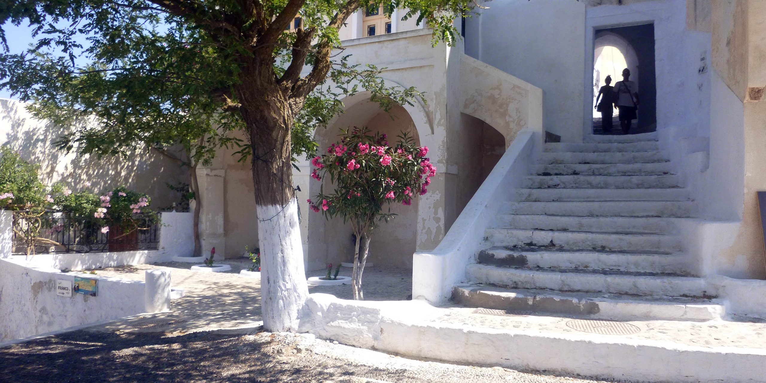 PYRGOS P1070947 1920X960